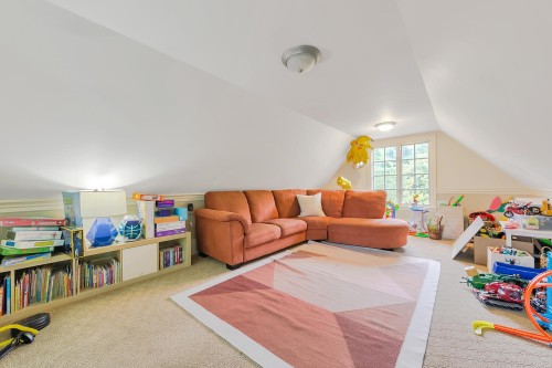 1850 Mathers Avenue, West Vancouver, BC 