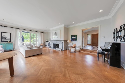 1850 Mathers Avenue, West Vancouver, BC 