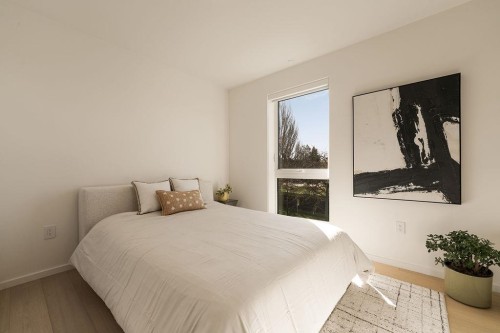 692 29Th Avenue W, Vancouver, BC 