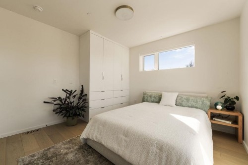 692 29Th Avenue W, Vancouver, BC 