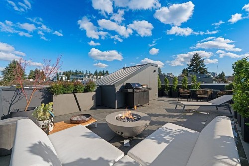 692 29Th Avenue W, Vancouver, BC 