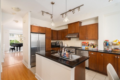 968 Westbury Walk, Vancouver, BC 