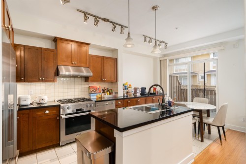 968 Westbury Walk, Vancouver, BC 