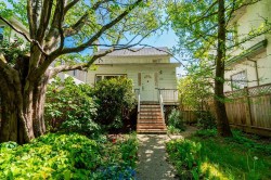 2720 24th Avenue W Vancouver, BC V6L 1R1