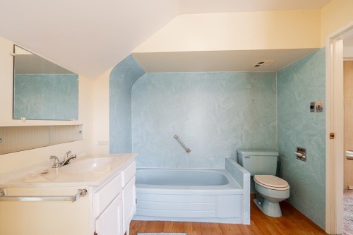 2720 24Th Avenue W, Vancouver, BC 