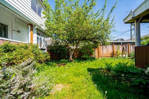 2720 24Th Avenue W, Vancouver, BC 