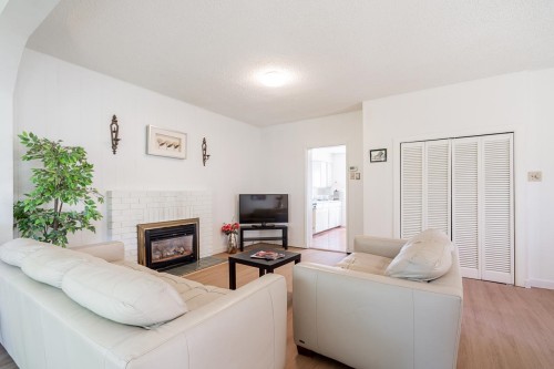2720 24Th Avenue W, Vancouver, BC 