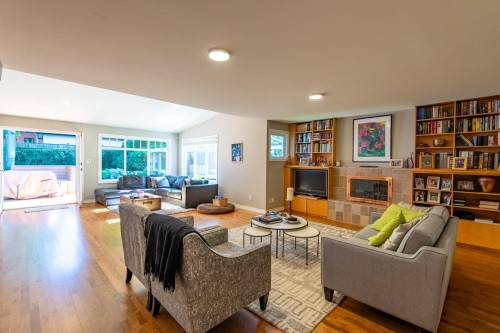 4176 King Edward Avenue W, Vancouver, BC 