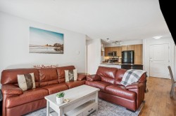 305-12020 207a Street Maple Ridge, BC V2X 8V2