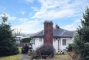 855 Macdonald Avenue, Burnaby, BC 