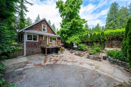 1075 Gladwin Drive  North Vancouver, BC V7R 1A1