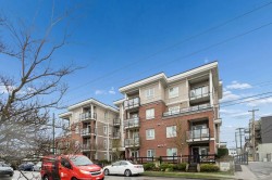 4860 Slocan Street  Vancouver, BC V5R 2A3