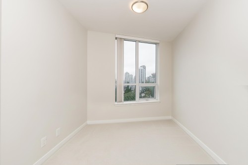 2207-3093 Windsor Gate, Coquitlam, BC 