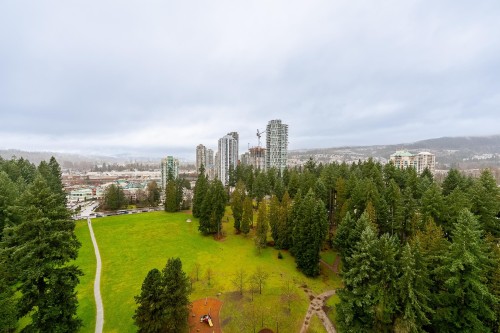 2207-3093 Windsor Gate, Coquitlam, BC 