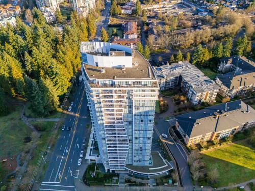 2207-3093 Windsor Gate, Coquitlam, BC 