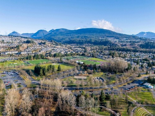 2207-3093 Windsor Gate, Coquitlam, BC 