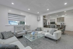 7822 Willard Street Burnaby, BC V3N 2W5