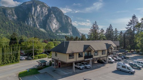 208-1909 Maple Drive, Squamish, BC 