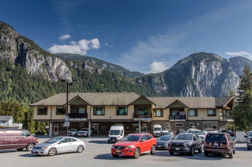 208-1909 Maple Drive, Squamish, BC 
