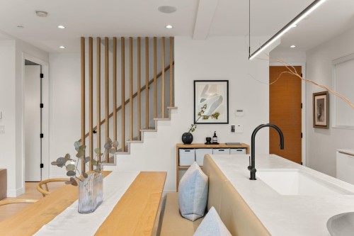 529 17Th Avenue E, Vancouver, BC 