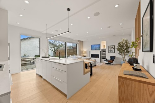 529 17Th Avenue E, Vancouver, BC 