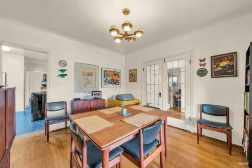 2245 22Nd Avenue W, Vancouver, BC 