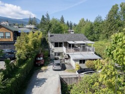 710 Gibsons Way Gibsons, BC V0N 1V9