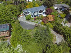 4723 Hotel Lake Road Pender Harbour, BC V0N 1S1