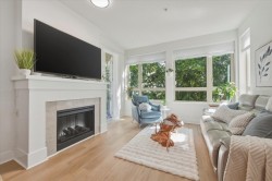 308-1111 27th Street E North Vancouver, BC V7J 1S3