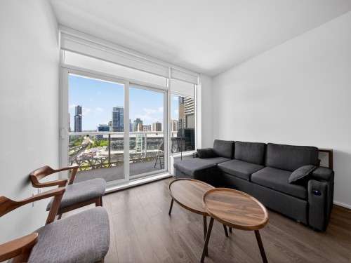 808-1955 Alpha Way, Burnaby, BC - Indoor Photo Showing Living Room