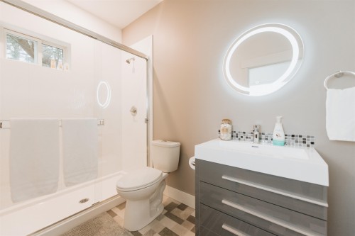 421 Solaz Place, Gibsons, BC 