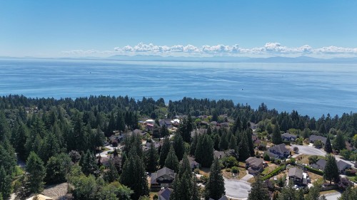 421 Solaz Place, Gibsons, BC 