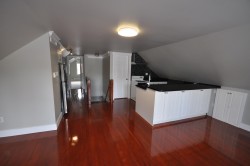 7505 Kingsway Burnaby, BC V3N 3C1