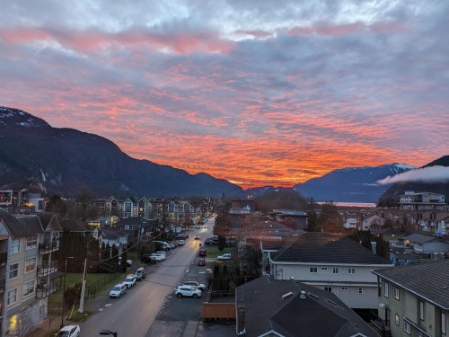 602-38013 Third Avenue, Squamish, BC 