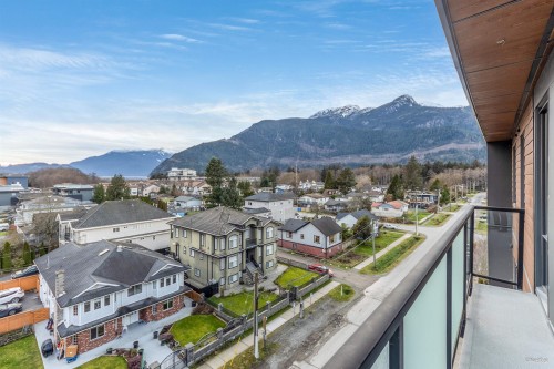 602-38013 Third Avenue, Squamish, BC 
