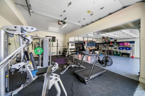 537 Eastcot Road, West Vancouver, BC 