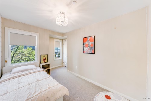 453 13Th Street, West Vancouver, BC - Indoor Photo Showing Bedroom