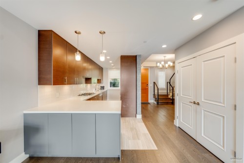 453 13Th Street, West Vancouver, BC - Indoor Photo Showing Other Room