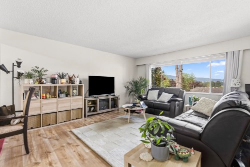 1941 Charles Street, Port Moody, BC 