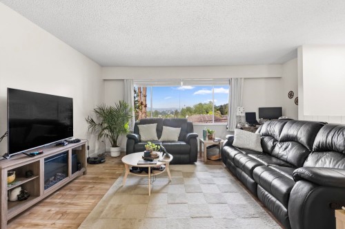 1941 Charles Street, Port Moody, BC 
