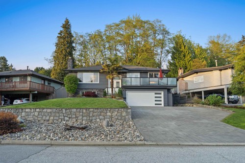 906 Strathaven Drive  North Vancouver, BC V7H 2J9