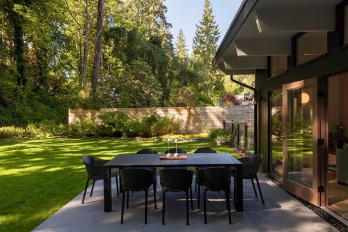 3267 Fairmont Road, North Vancouver, BC 