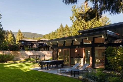 3267 Fairmont Road, North Vancouver, BC 
