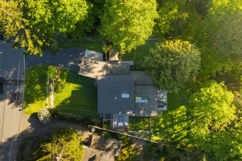 3267 Fairmont Road, North Vancouver, BC 