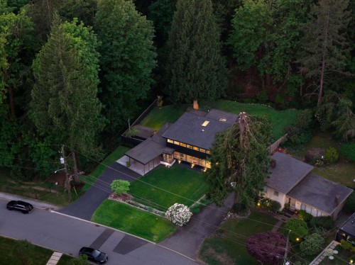 3267 Fairmont Road, North Vancouver, BC 