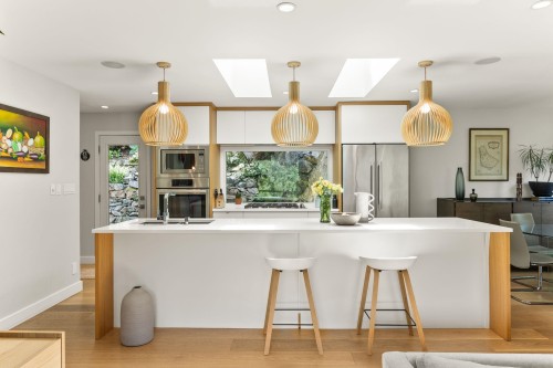 5566 Gallagher Place, West Vancouver, BC 