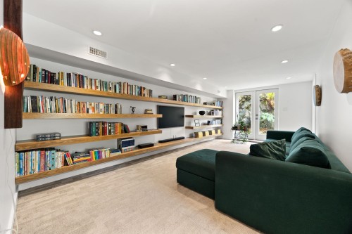 5566 Gallagher Place, West Vancouver, BC 