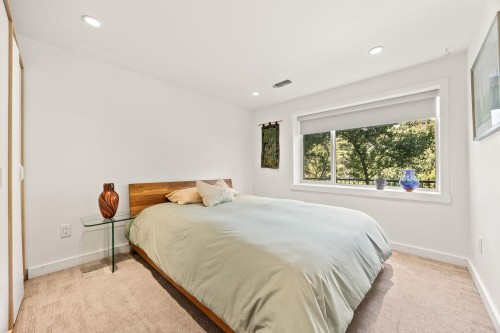 5566 Gallagher Place, West Vancouver, BC 