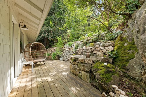 5566 Gallagher Place, West Vancouver, BC 