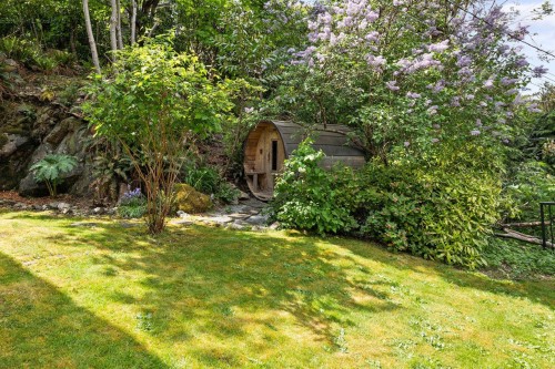 5566 Gallagher Place, West Vancouver, BC 